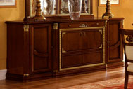 купить онлайн комод  четырёхдверный для гостиной Капри в каталоге производства Италия со склада Москва итальянская классика мебель цвет орех комплект Capri  массив дерева