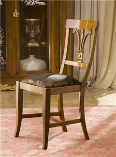 комплекты купить со склада в Москве мебель из массива для гостиная Жиглио по каталогу классические цвета вишни Giglio стул дерева итальянское онлайн производства Италии